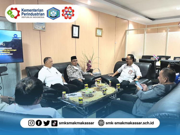 { S M A K - M A K A S S A R} : MOI Sulsel gelar diskusi pendidikan di SMK SMAK Makassar